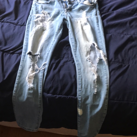 Ripped rocker skinny midrise ankle jeans - Picture 3 of 4